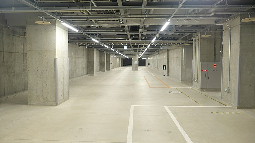 （写真8）スマートロジティクスの実証実験が行われている地下通路　イメージ