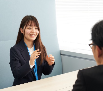 インタビューの写真